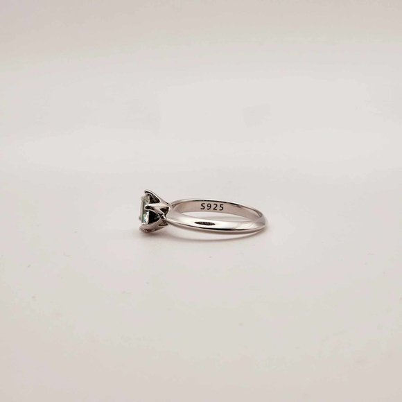 1ct Moissanite Peridot Solitaire Ring - Picture 9 of 12